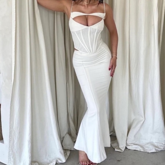 HOUSE OF CB 'Paloma' Ivory Corset Maxi Dress - S - Picture 1 of 9